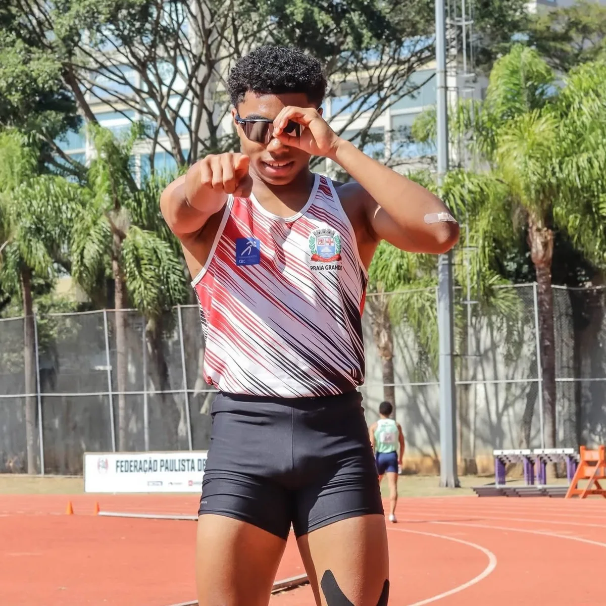 Velocista de Praia Grande fatura ouro e prata no Brasileiro Sub-18 e carimba vaga na seleção
