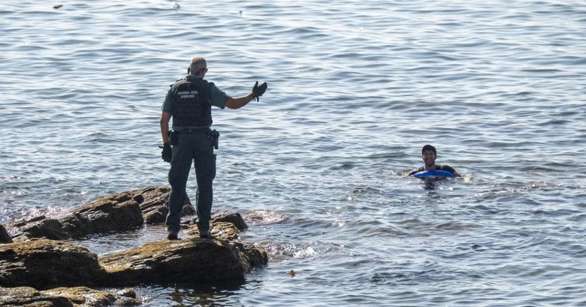 Ceuta, de emergencia humanitaria a escaparate de la ofensiva ultra europea contra la inmigración