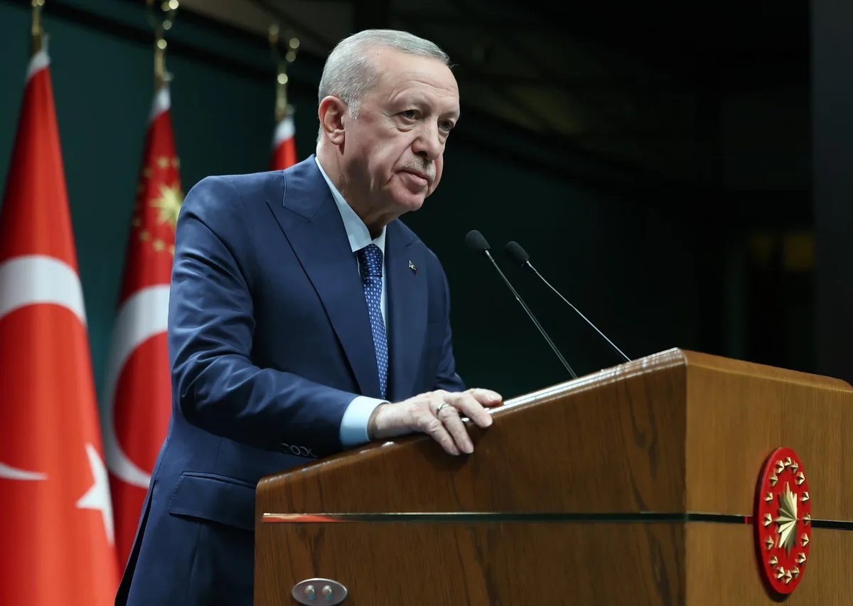 Turquía destaca que la disolución de las kurdo-árabes FDS "fortalecerá la unidad interna de Siria"