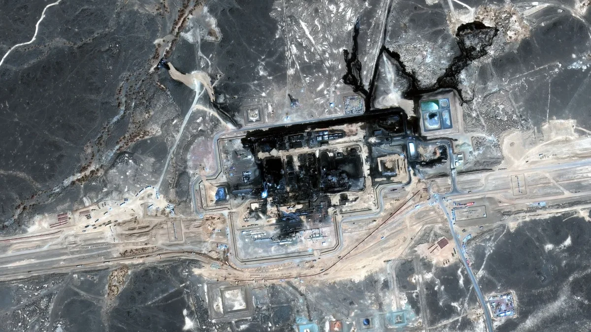 Satellite images show extent of damage to Saudi Arabia’s oil pipeline that bypasses Strait of Hormuz