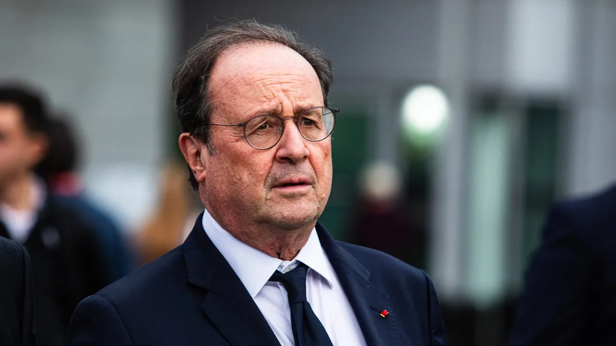 "Je n'ai jamais été favorable à cette procédure": François Hollande écarte toute participation à la primaire socialiste