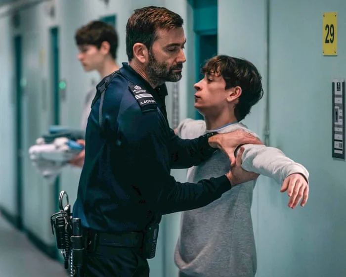 TV tonight: David Tennant stars in a brutally brilliant prison drama