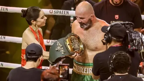 Glover Teixeira vence Maurício Shogun por decisão unânime no Spaten Fight Night 3