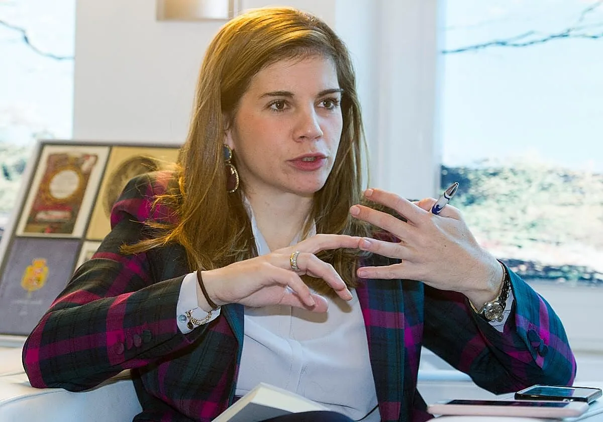 Marian Rojas Estapé, psiquiatra: «Cuando una persona se siente sola durante mucho tiempo, el cerebro entra en alerta, aumenta el estrés y el sistema inmune se debilita»