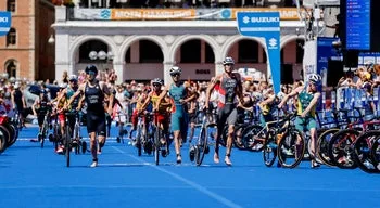 Ricardo Batista sobe a terceiro no Mundial de triatlo liderado por Vasco Vilaça
