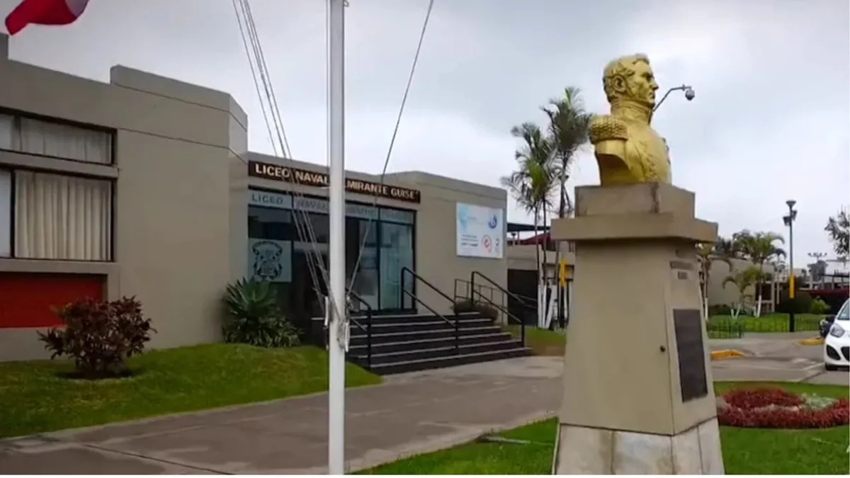 Liceo Naval: Docente denuncia que estudiantes usan cargos de sus padres en la Marina para presionar a profesores