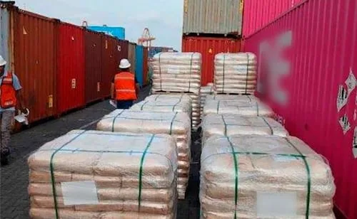 Aseguran casi media tonelada de dextrosa anhidra en aduana de Manzanillo; es usada como precursor químico de drogas