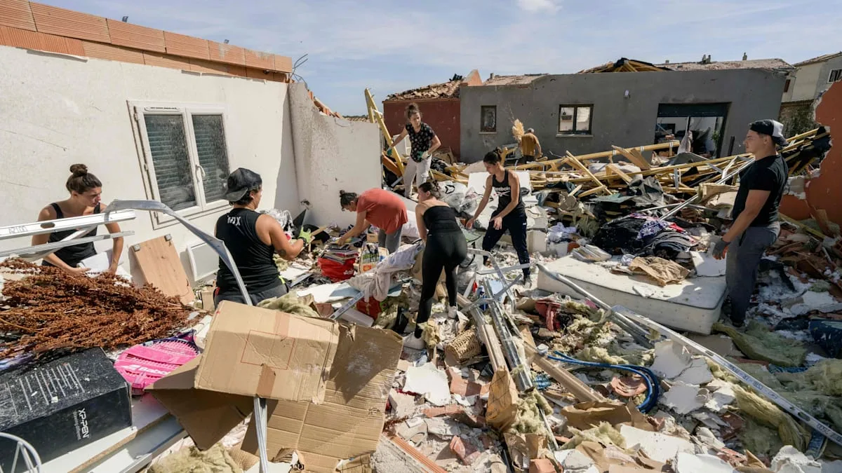 Tornado verwüstet Dorf im Südwesten Frankreichs
