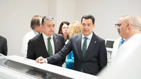 Un informe alerta de que la privatización sanitaria en Andalucía ha aumentado un 70% desde 2014