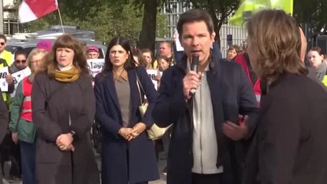 "Jetzt kann es weitergehen": Linke, Grüne und SPD in Berlin sondieren wieder