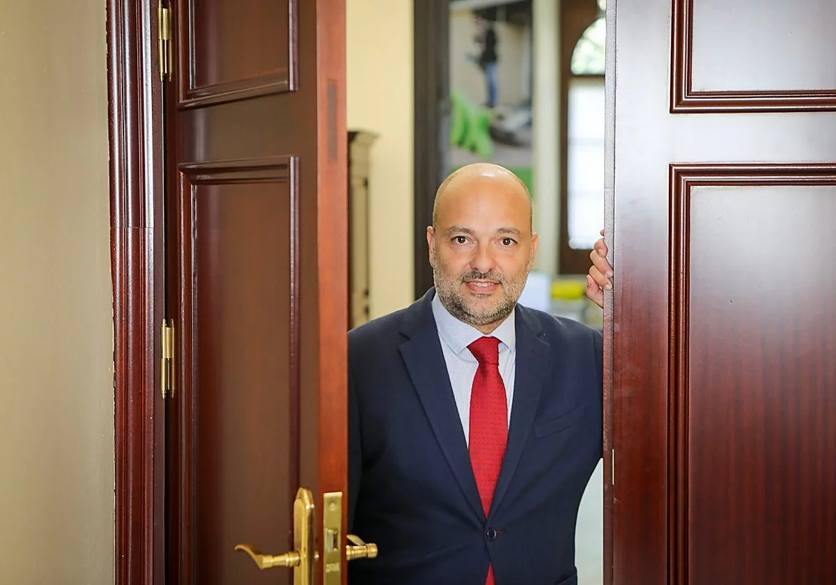 El portavoz de Vox en Sevilla presiona a José Luis Sanz: «Ha llegado la hora de que asumamos gobiernos»