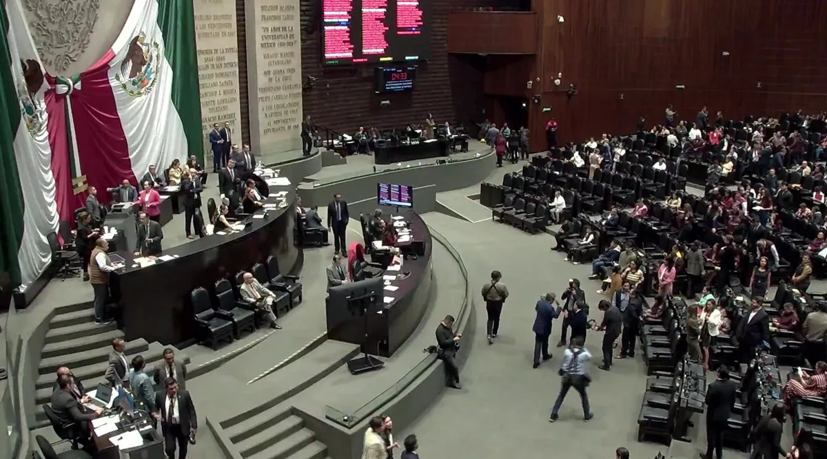Turistas pagarán más por ingresar a México a partir de 2027: Diputados aprueban Ley Federal de Derechos