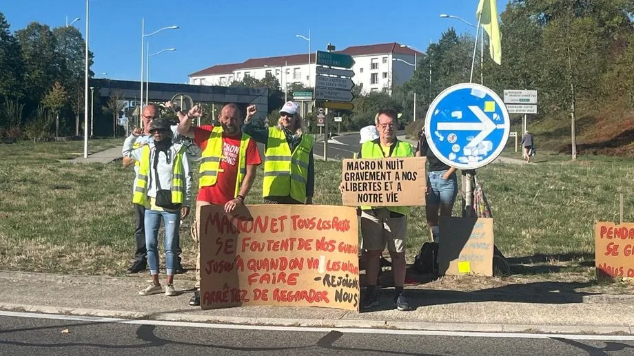 Besançon : "On aimerait bien que les autres se révoltent", le prix des carburants ravive la colère des "gilets jaunes"