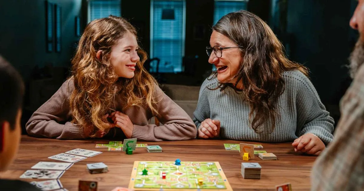 Carcassonne y Labyrinth se fusionan en un nuevo juego de mesa que pondrá a prueba tu estrategia
