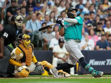 Mariners bounce back from humiliating loss, pound Dustin May early to beat Brewers 7-5