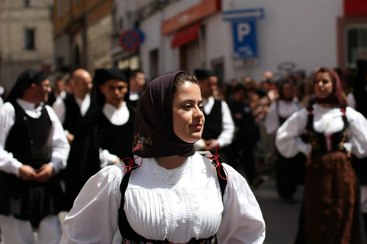 Mulheres centenárias podem transformar pequena aldeia italiana na próxima Zona Azul