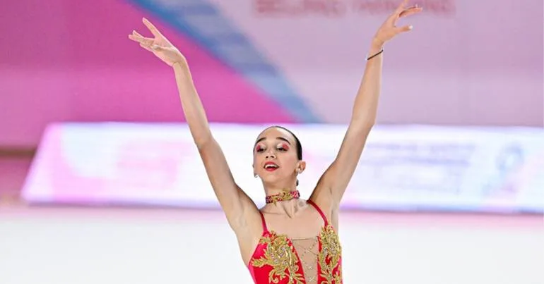 Madalena Costa revalida título mundial de patinagem livre
