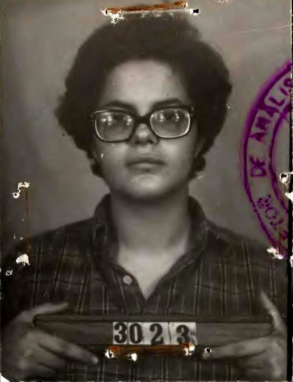 Forjando um factoide, a ficha policial falsa de Dilma Rousseff
