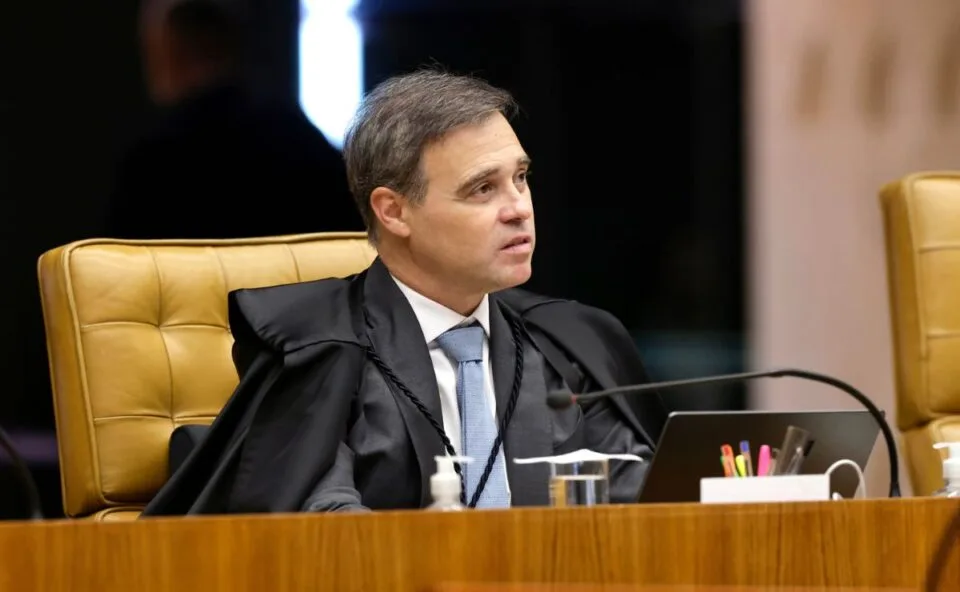 Mendonça diz que quebra de sigilo do celular de Vorcaro pode tumultuar julgamento no STF