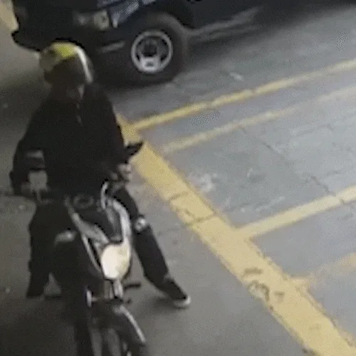 Entregador tem moto furtada enquanto trabalhava no Coronel Antonino