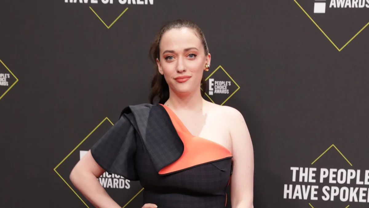 Seis horas bajo presión, improvisaciones con Tom Hardy y una madre sorprendida: la audición que cambió a Kat Dennings