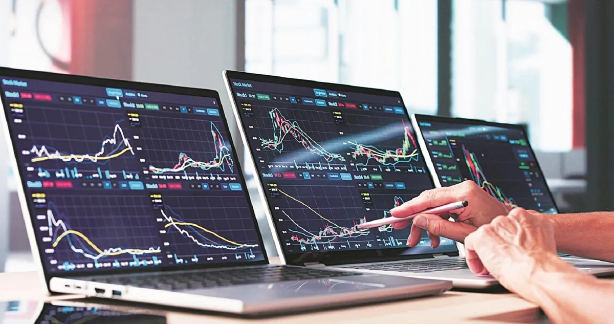Margin trading book hits record ₹1.49 trn, cushions brokers amid slump