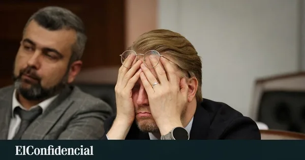 El golpe final de Rusia a Yabloko: ratifica su veto de cara a las elecciones y detiene a sus seguidores