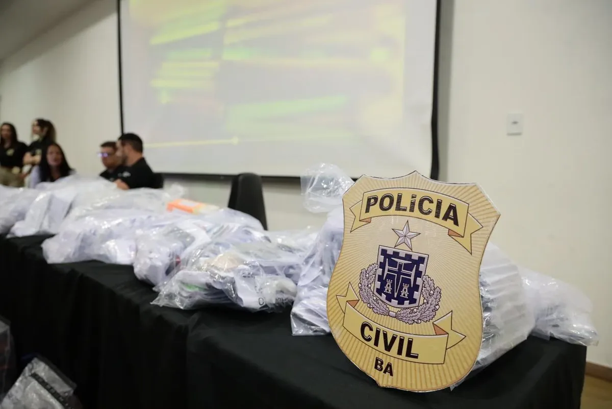 Polícia Civil envia mensagens a donos de celulares roubados