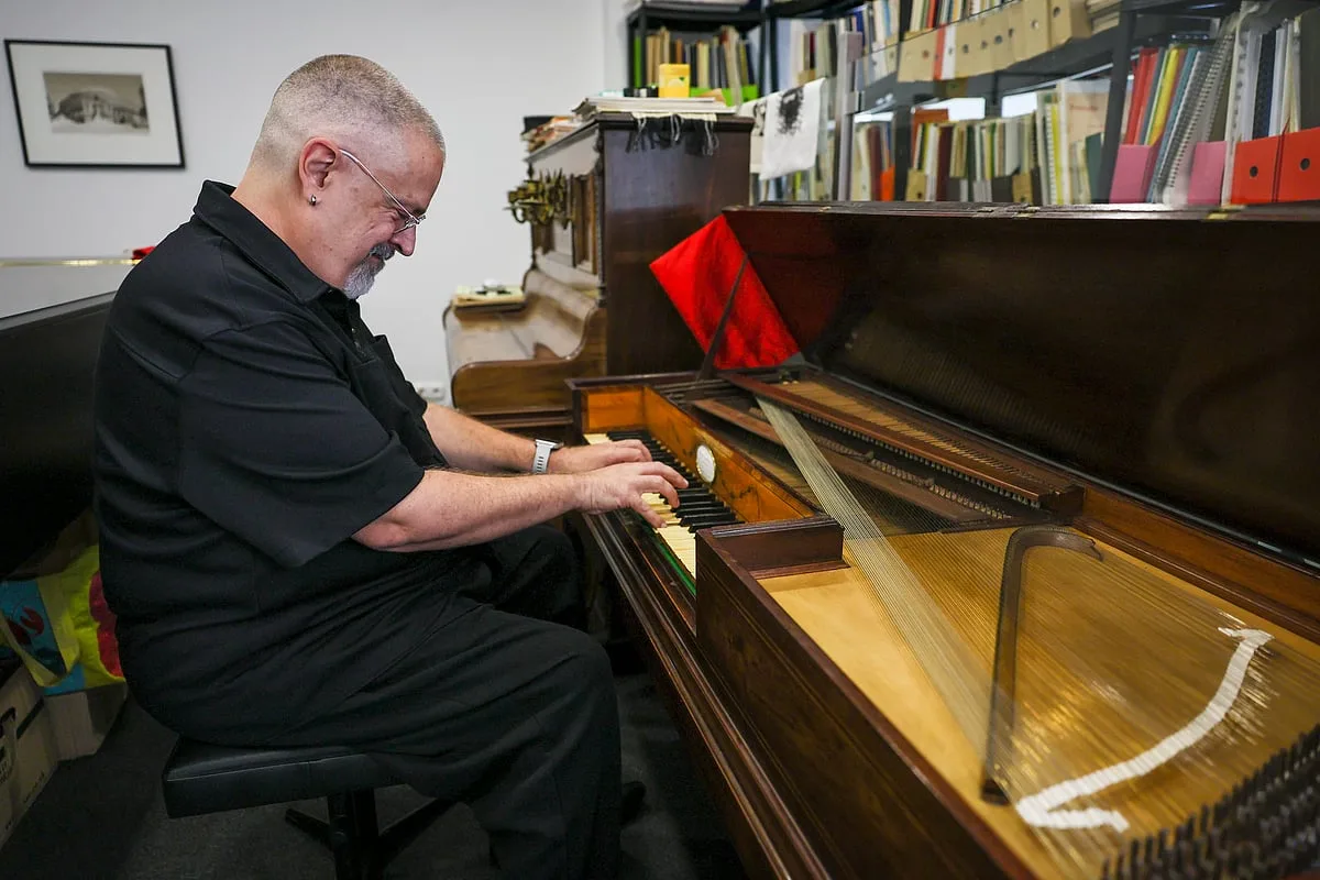 Artur Pizarro toca a integral das sonatas de Mozart num piano de 1780