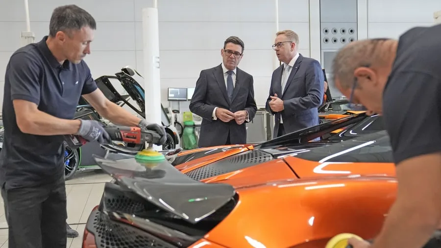 Sportwagen: McLaren plant neues Autowerk in Großbritannien