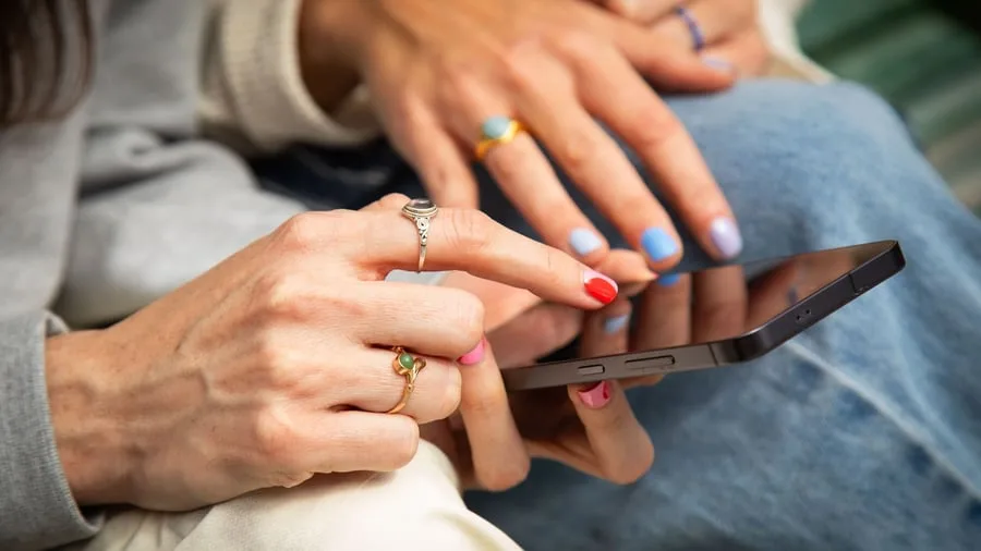 Alles per App: Neobanken: Wo digitale Konten an Grenzen stoßen