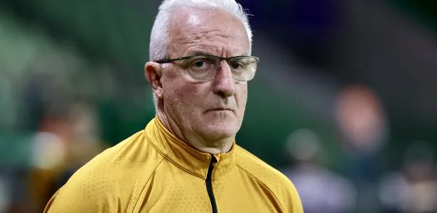 Renan: 'Corinthians e São Paulo reservas em jogos desse tamanho é absurdo'