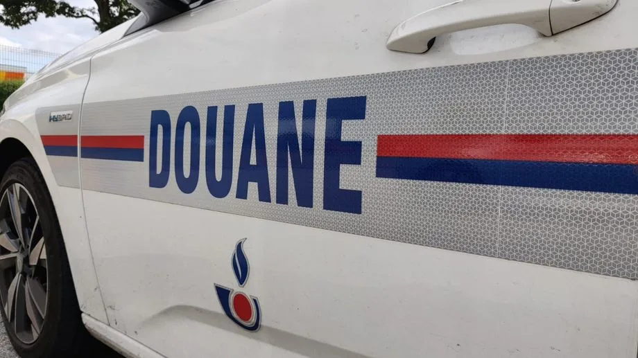 INFO ICI PROVENCE - Un cadavre découvert dans un véhicule stationné sur une aire d'autoroute de Brignoles