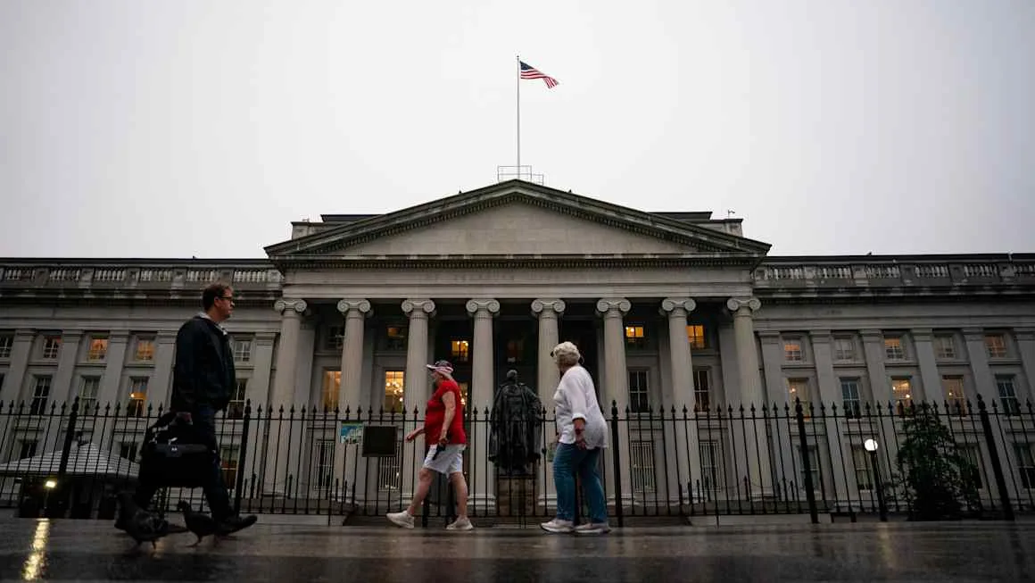 US Treasury yields soar after strong data fuels bets on further rate rises