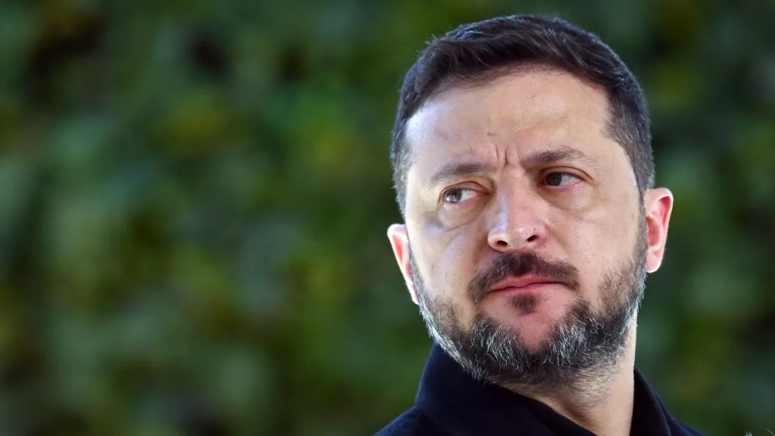 Volodymyr Zelensky lance un appel à l’aide pour la défense aérienne de l’Ukraine à l’approche de l’hiver