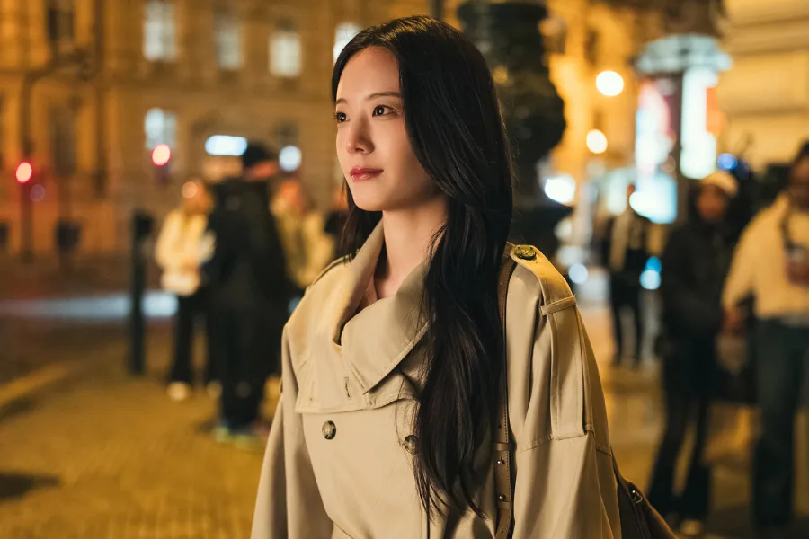 Jang Gyuri Shares Her Approach To Playing A Warm-Hearted Violist In “Four Hands, Two Sonatas”