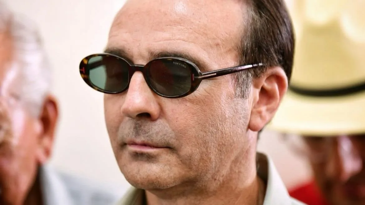 Enrique Ponce, de nuevo sin Ana Soria, recibe un importante homenaje en Bilbao: "Allí sólo estaban amigos y alguna amiga"