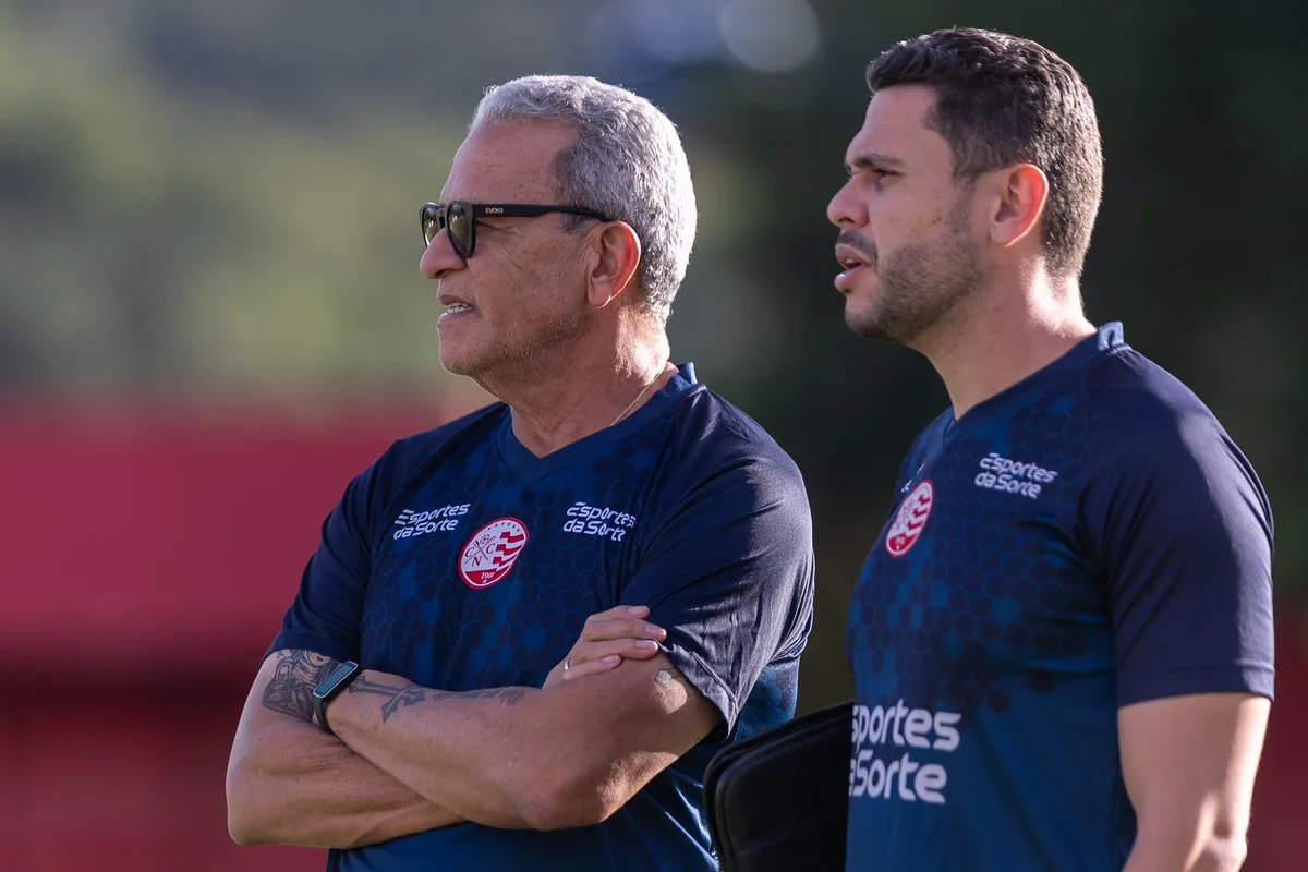 Hélio diz que Náutico deve realizar mais duas contratações até fechamento da janela