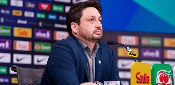 Sem Marta e com novidades, Arthur Elias convoca seleção para amistosos