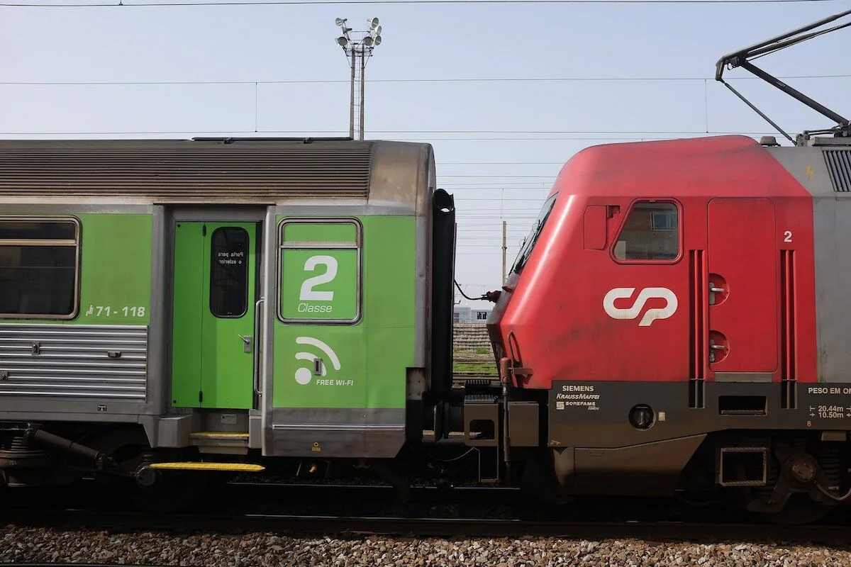 Passe Ferroviário Verde chega aos urbanos de Lisboa e Porto na terceira semana de setembro