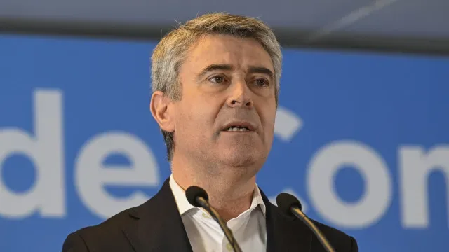 Carneiro saúda garantia de Montenegro sobre Segurança Social