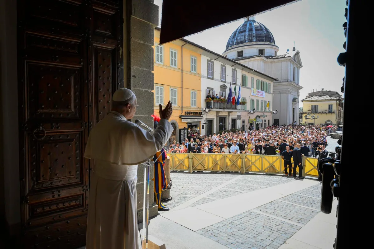 El papa León XIV alertó sobre el consumo egoísta cuando está en juego el futuro del planeta