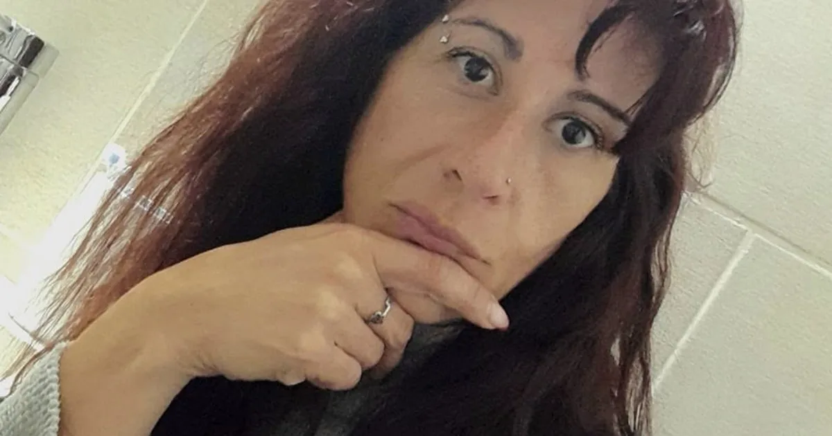 Mató a su marido, la condenaron a 15 años y ahora la absolvieron: "Tengo miedo de salir de mi casa"