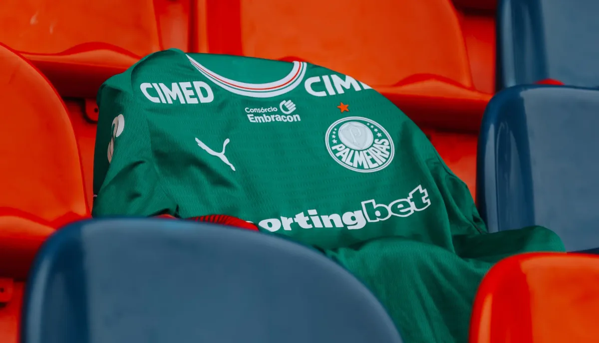 Abel define substituto de Andreas e volta a ter três zagueiros para Libertadores; veja escalações