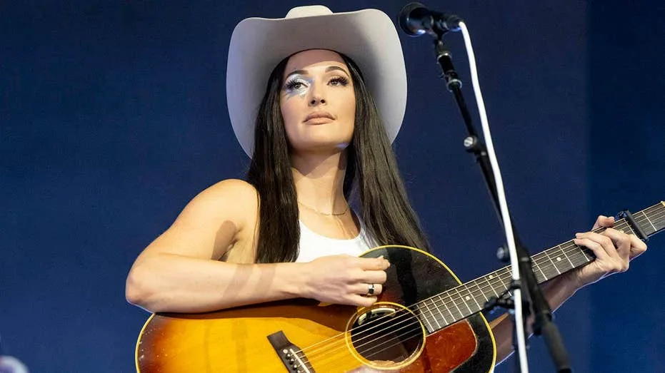 Kacey Musgraves divides fans with immigrant children’s plea, faces boycott calls to ‘shut up and sing’