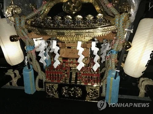 日소도시 지역축제 참가한 부시장, 대형 가마에 깔려 사망