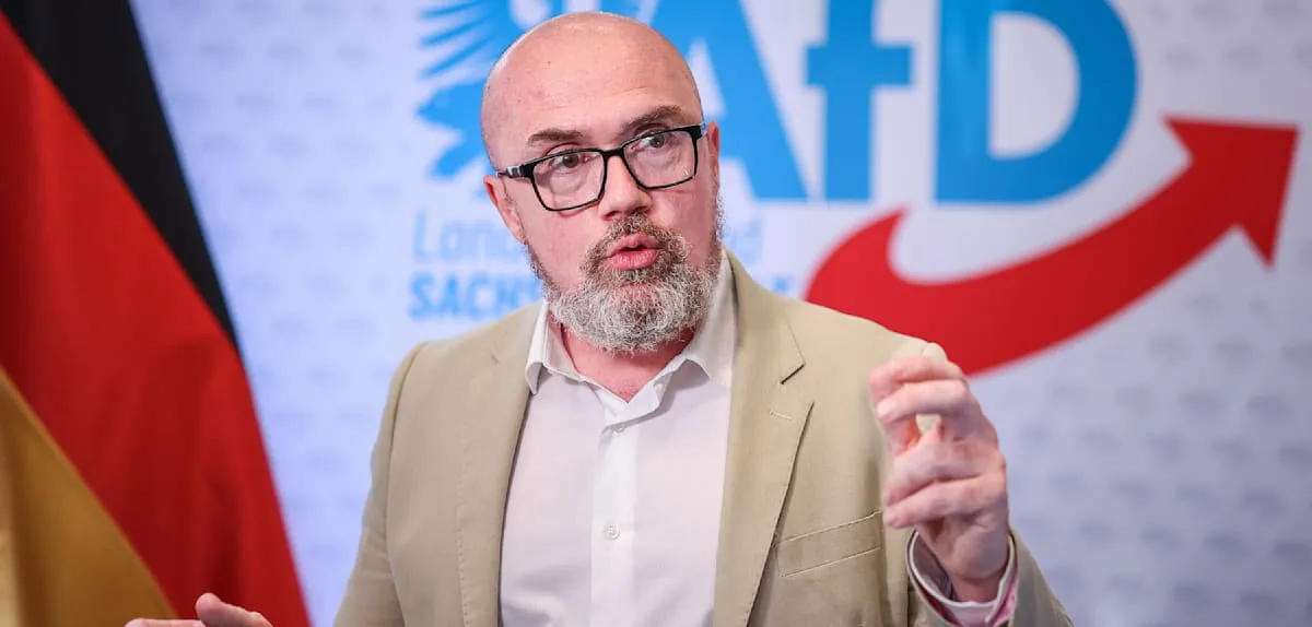 „Das war's jetzt. So redet man nicht“ – AfD-Politiker Tillschneider bricht Podcast ab