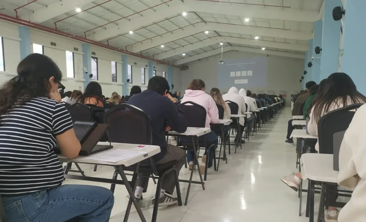 Costa Rica evaluó a 498 postulantes en nueva convocatoria del examen para ejercer medicina