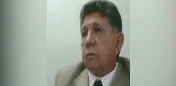 'Bicho da língua grande': Juiz que ofendeu mulheres recebe censura no TJ-CE