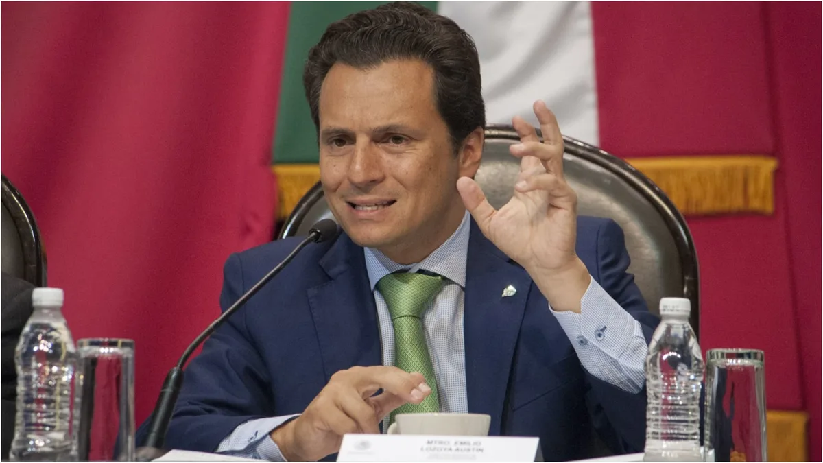 Ariadna Montiel deslinda a AMLO del huachicol fiscal, recuerda caso de Lozoya